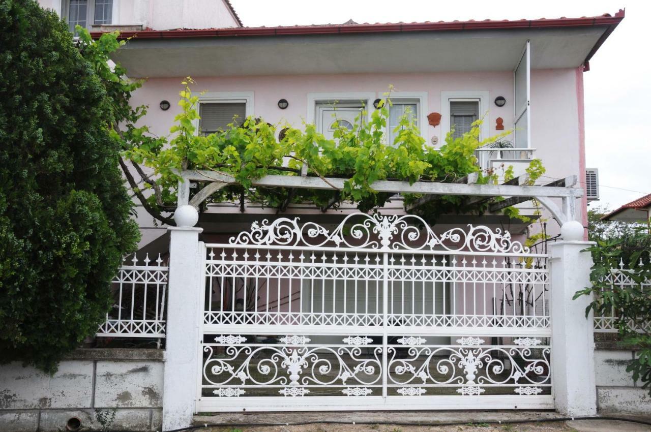House Of Arts Apartamento Pella  Exterior foto